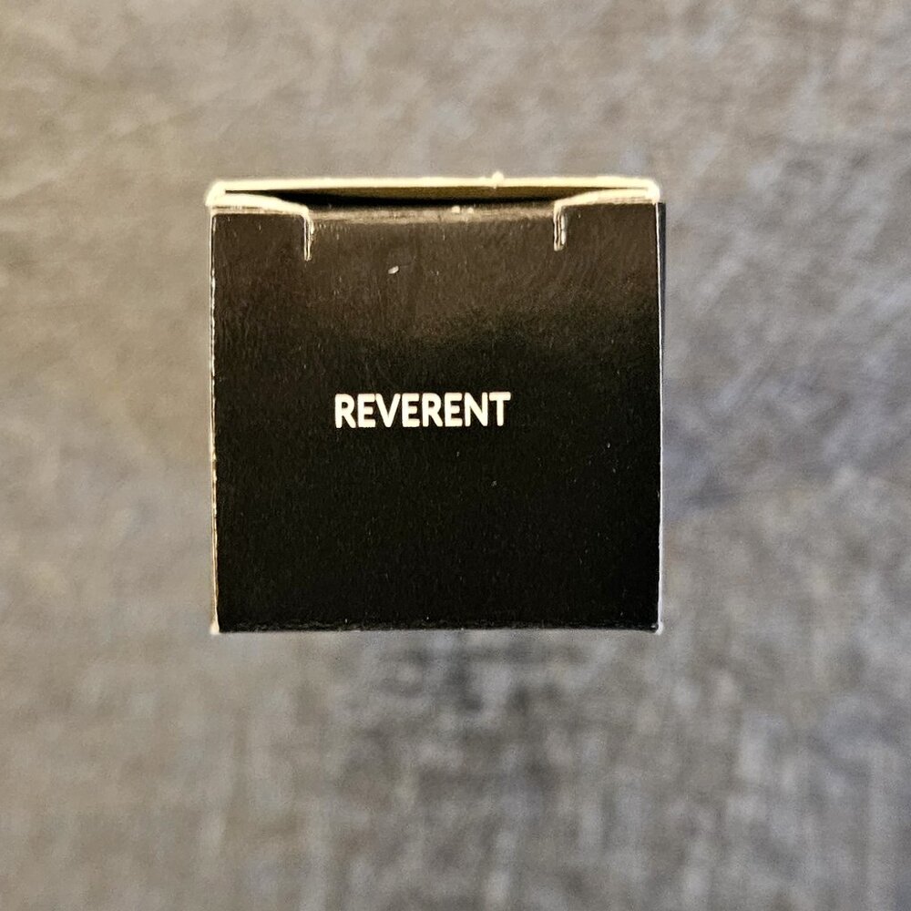 Younique MOODSTRUCK Luxe Eyeshadow in REVERENT - Picture 5 of 8
